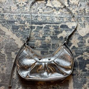 Silver Crocodile-Embossed Shoulder Bag